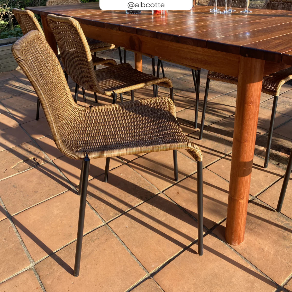 Lot de 2 chaises intérieur/extérieur en résine tressée naturelle - Sirivara