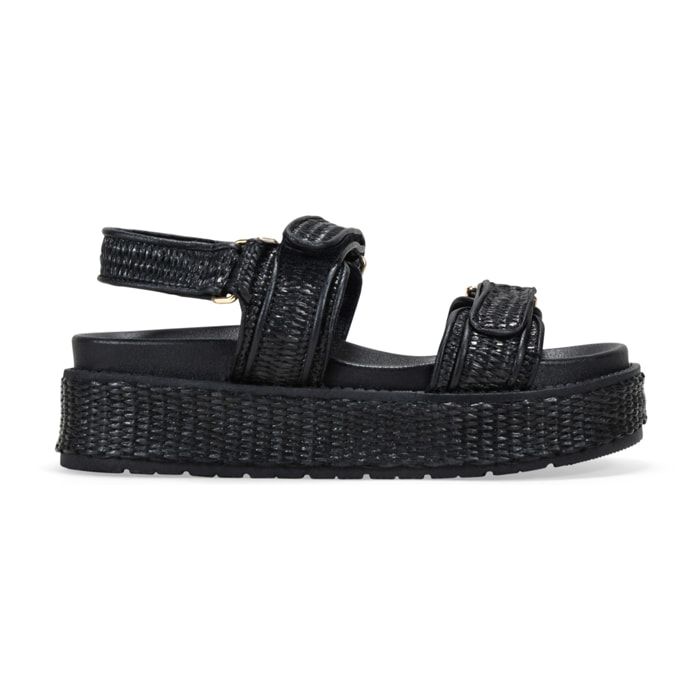 Sandalias plataforma negras en esparto