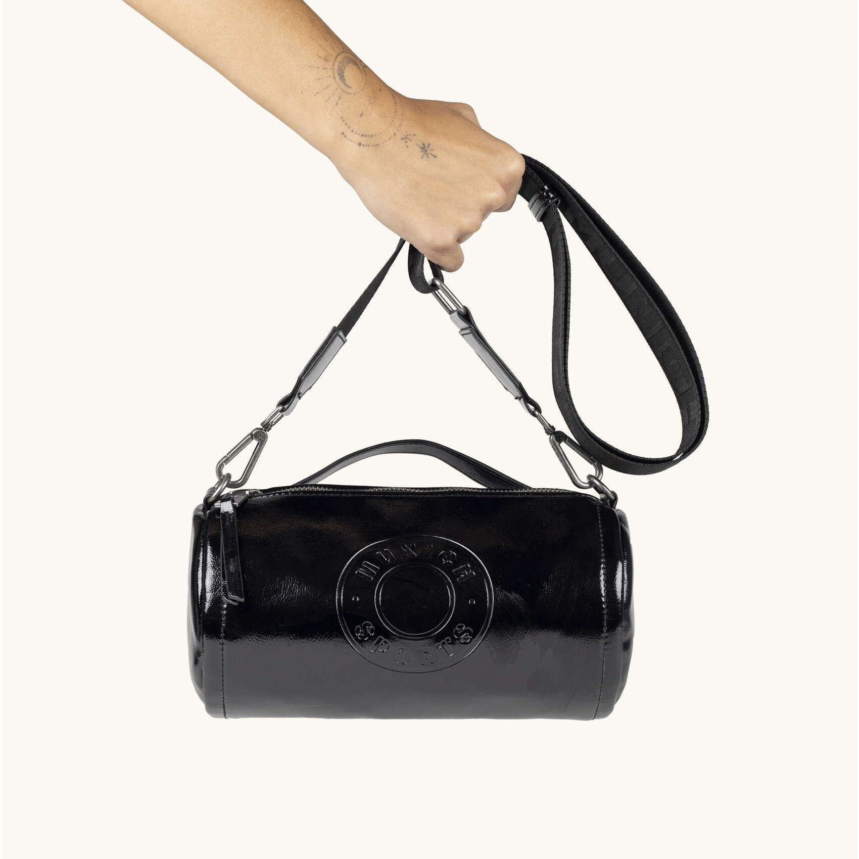 MH FW25 CROSSBODY BARREL C/BLACK