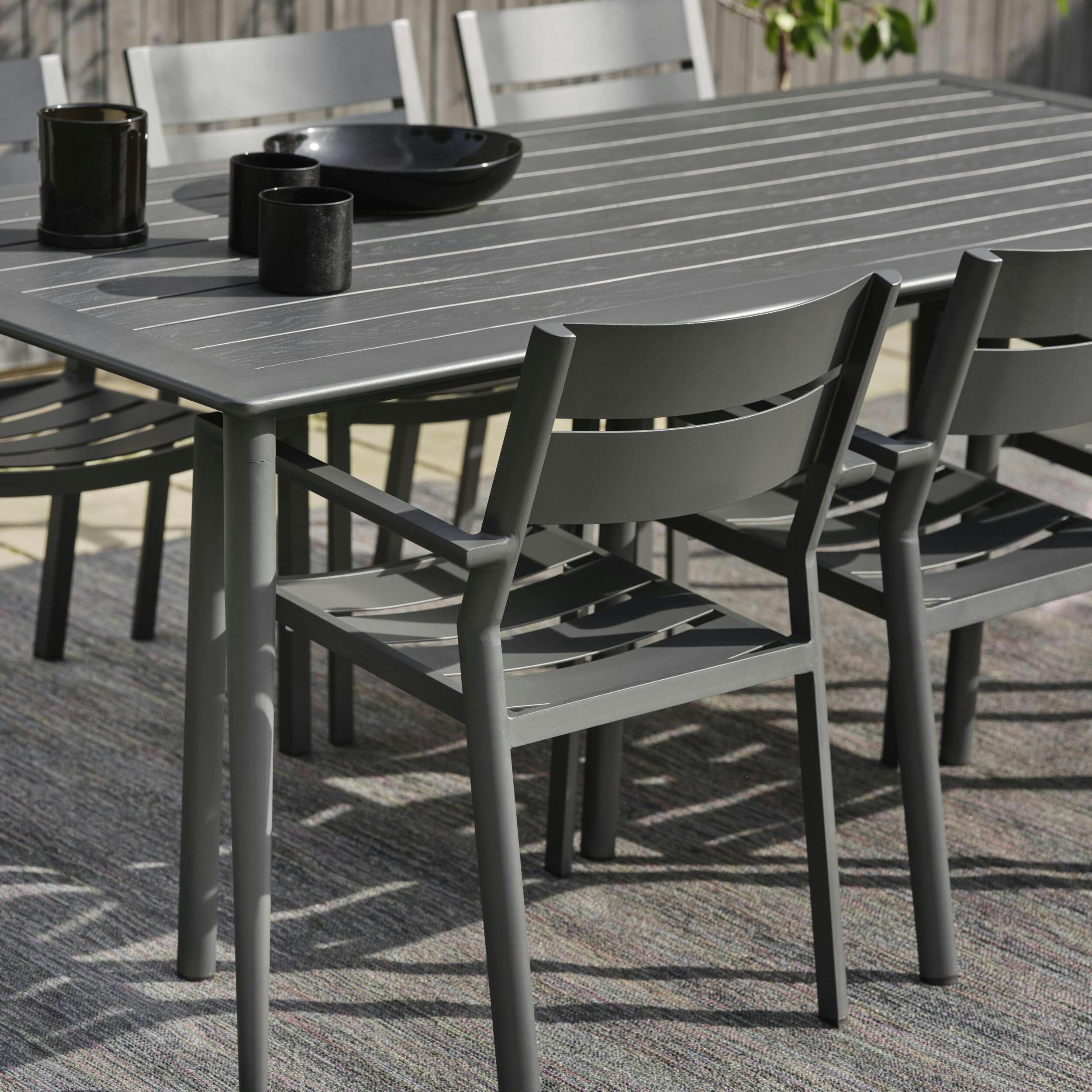 Chaise de jardin avec accoudoirs en aluminium gris ardoise (lot de 2) STOCKHOLM