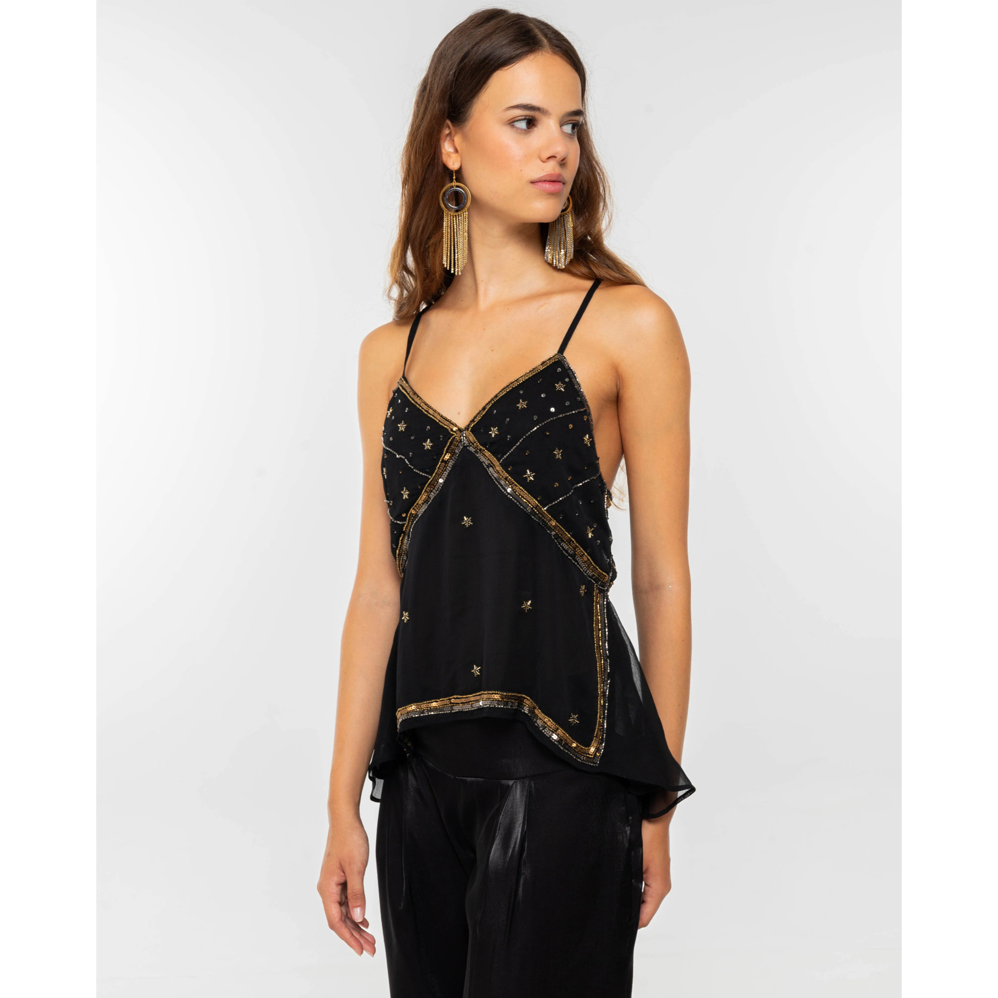 Top de tirantes con pedrería.