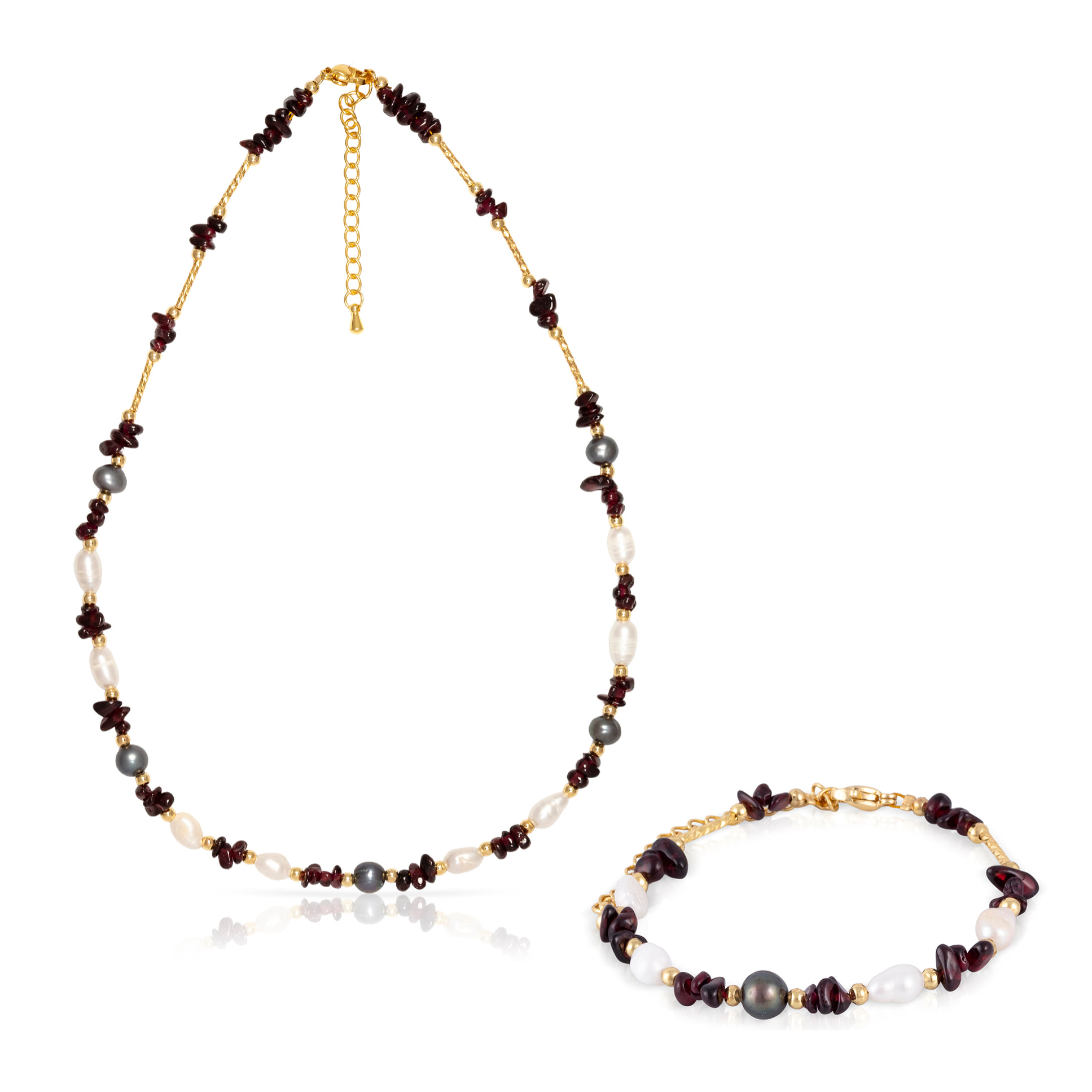 Set de pulsera y collar a juego de granates, piedras trituradas y perlas naturales con cierre de mosquetón.