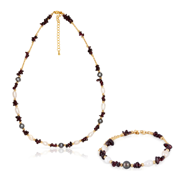 Set de pulsera y collar a juego de granates, piedras trituradas y perlas naturales con cierre de mosquetón.