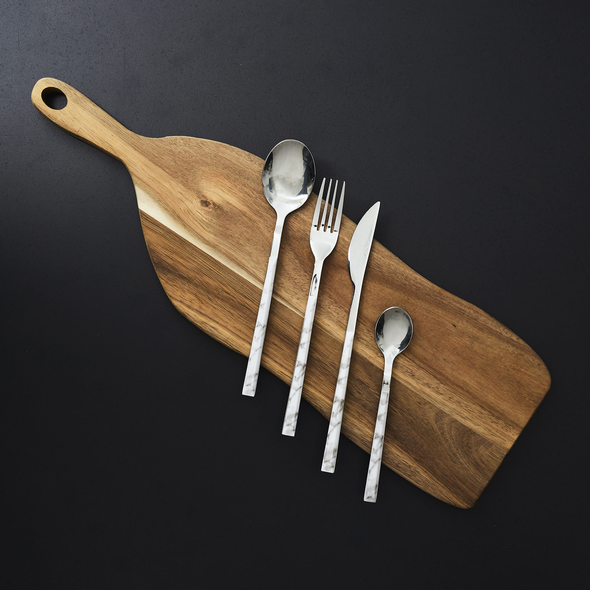 Menagere Effet Marbre X16