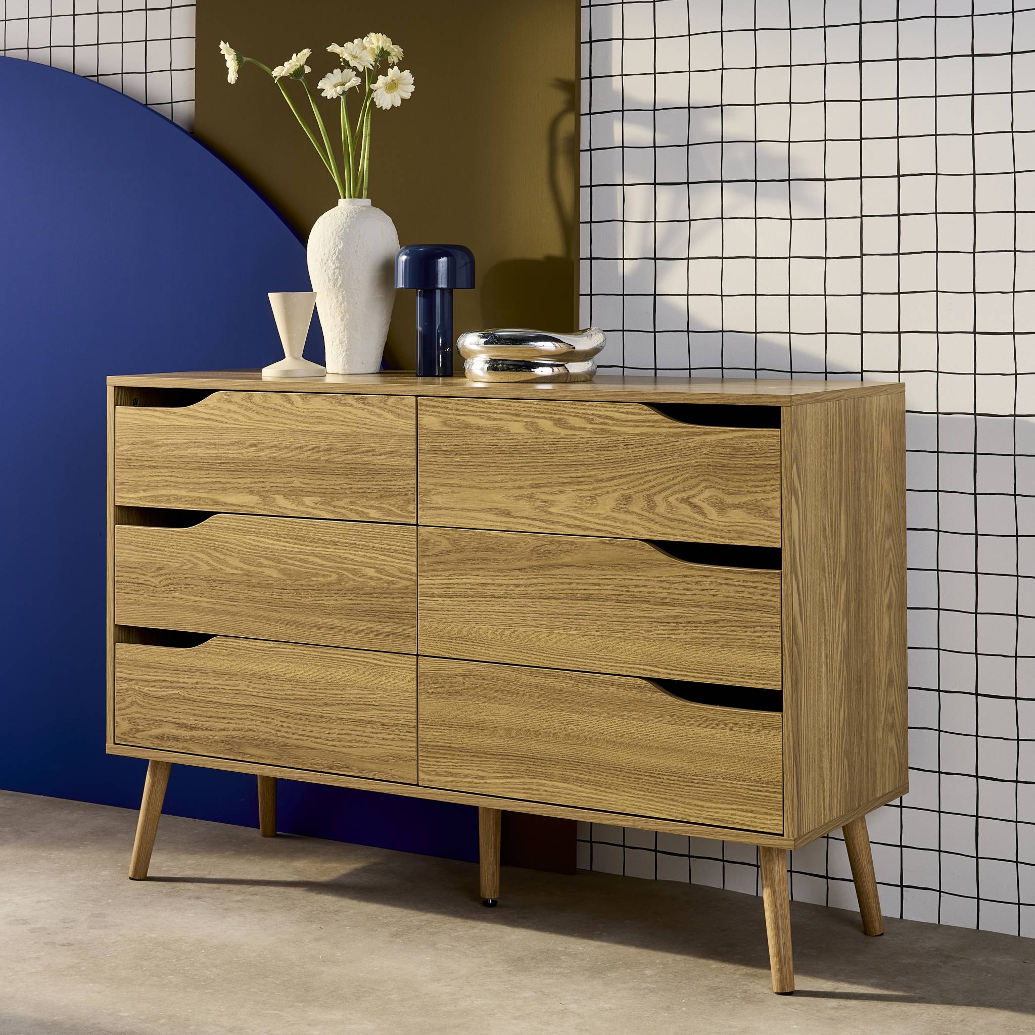 Commode effet frêne. 6 tiroirs. pieds en pin massif