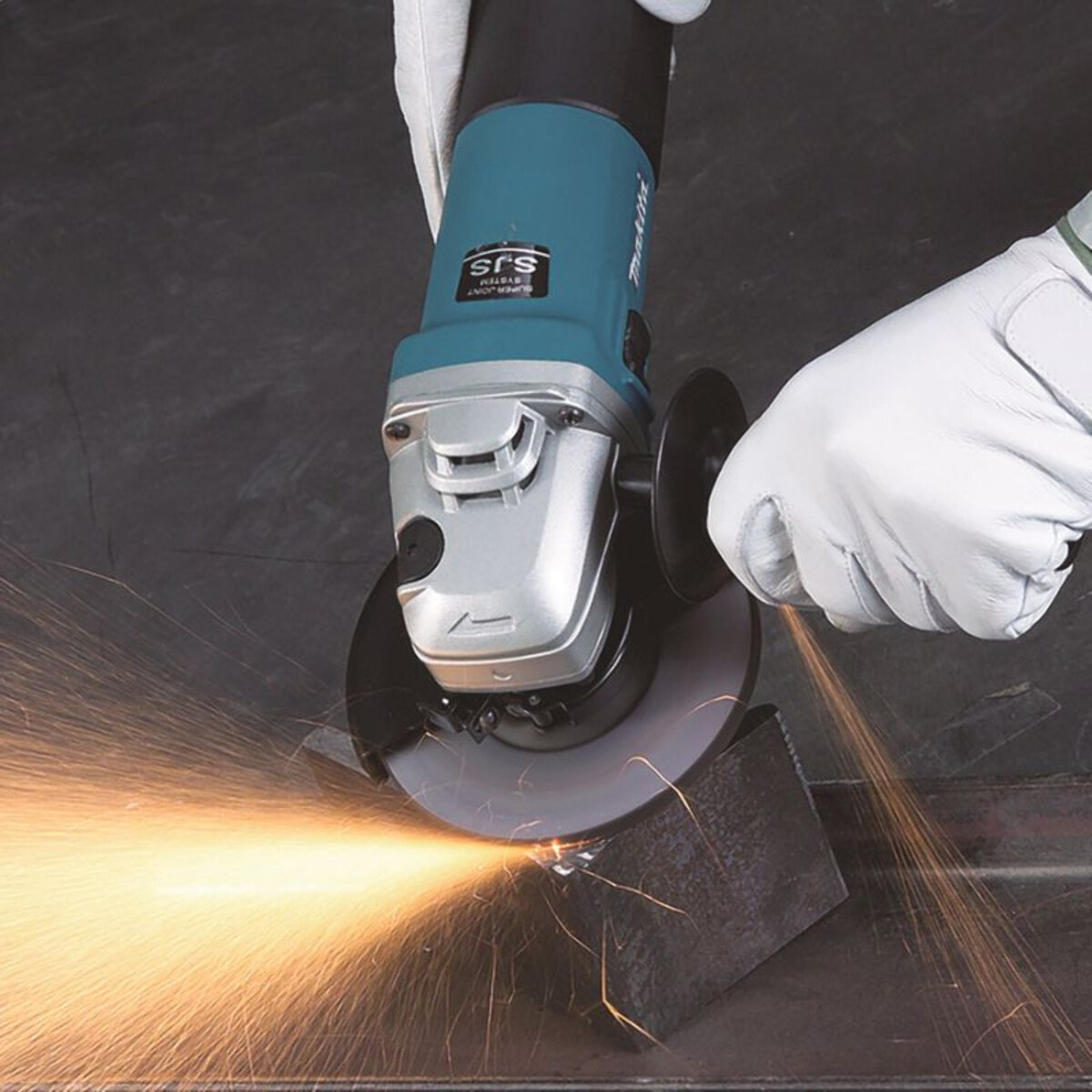Amoladora Radial MAKITA Ø125 MM 1400W - 9565CR