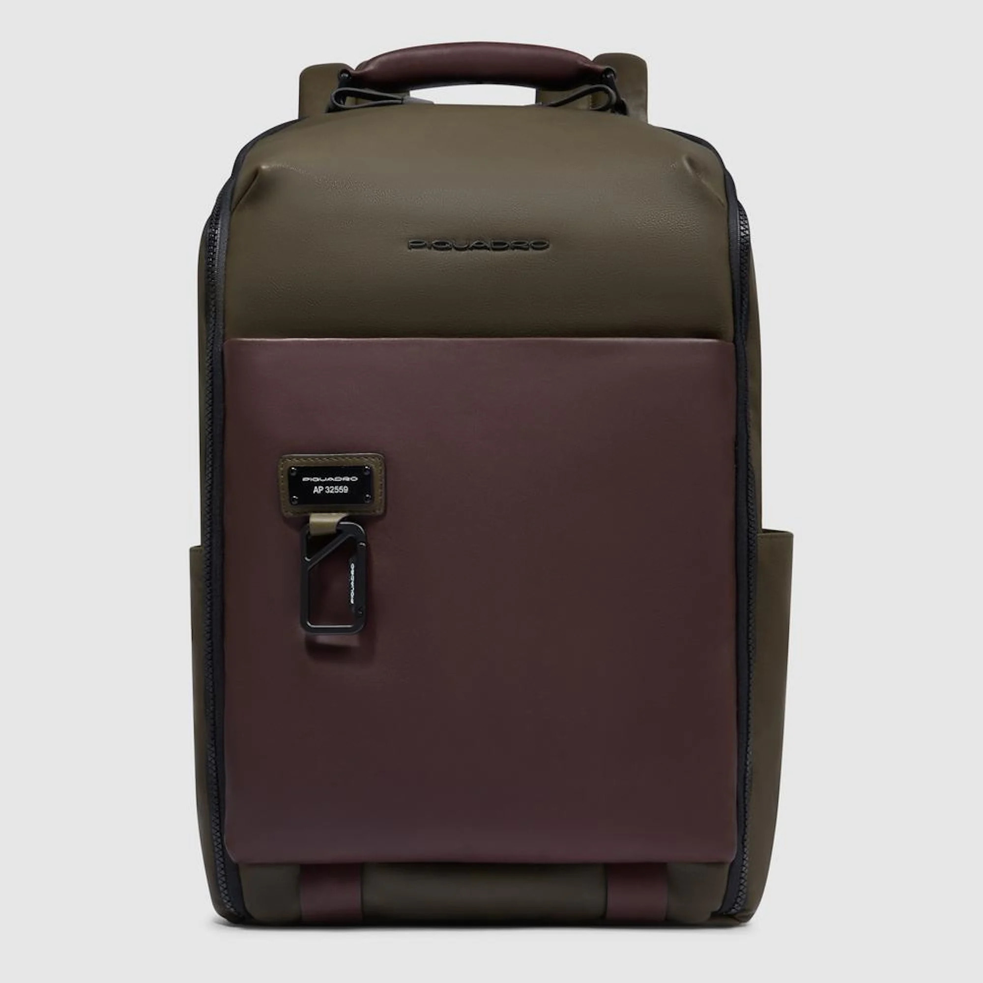 Piquadro Zaino da viaggio in pelle porta pc e iPad® con protezioni antiurto e RFID