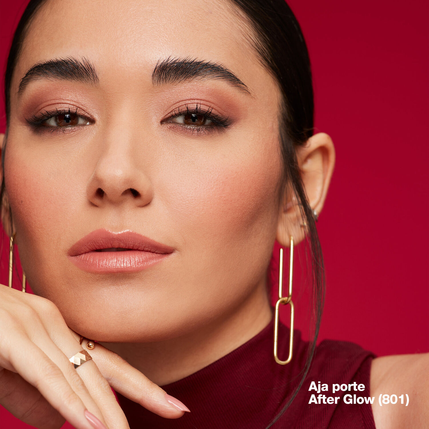 Super Lustrous™ - Rouge à Lèvres Iconique Nuances Intenses