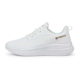 Sneakers in tessuto con rinforzi tecnici e suola ultraleggera