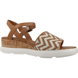Sandalias Mujer de la marca GEOX  modelo D55GUB MARRON