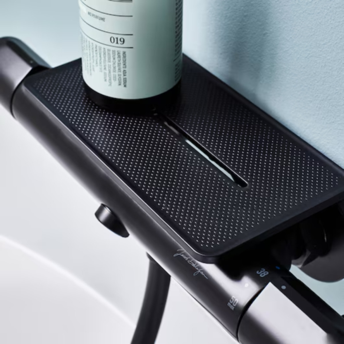 Tablette de douche installation sur mitigeur de douche noir mat