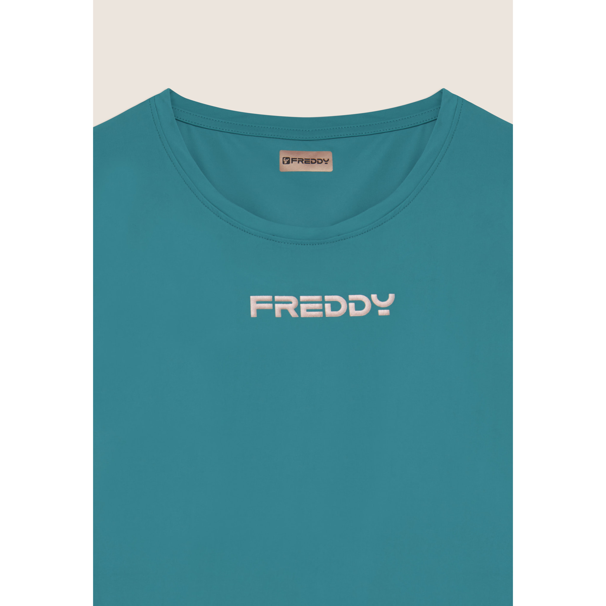 T-shirt regular in tessuto tecnico leggero