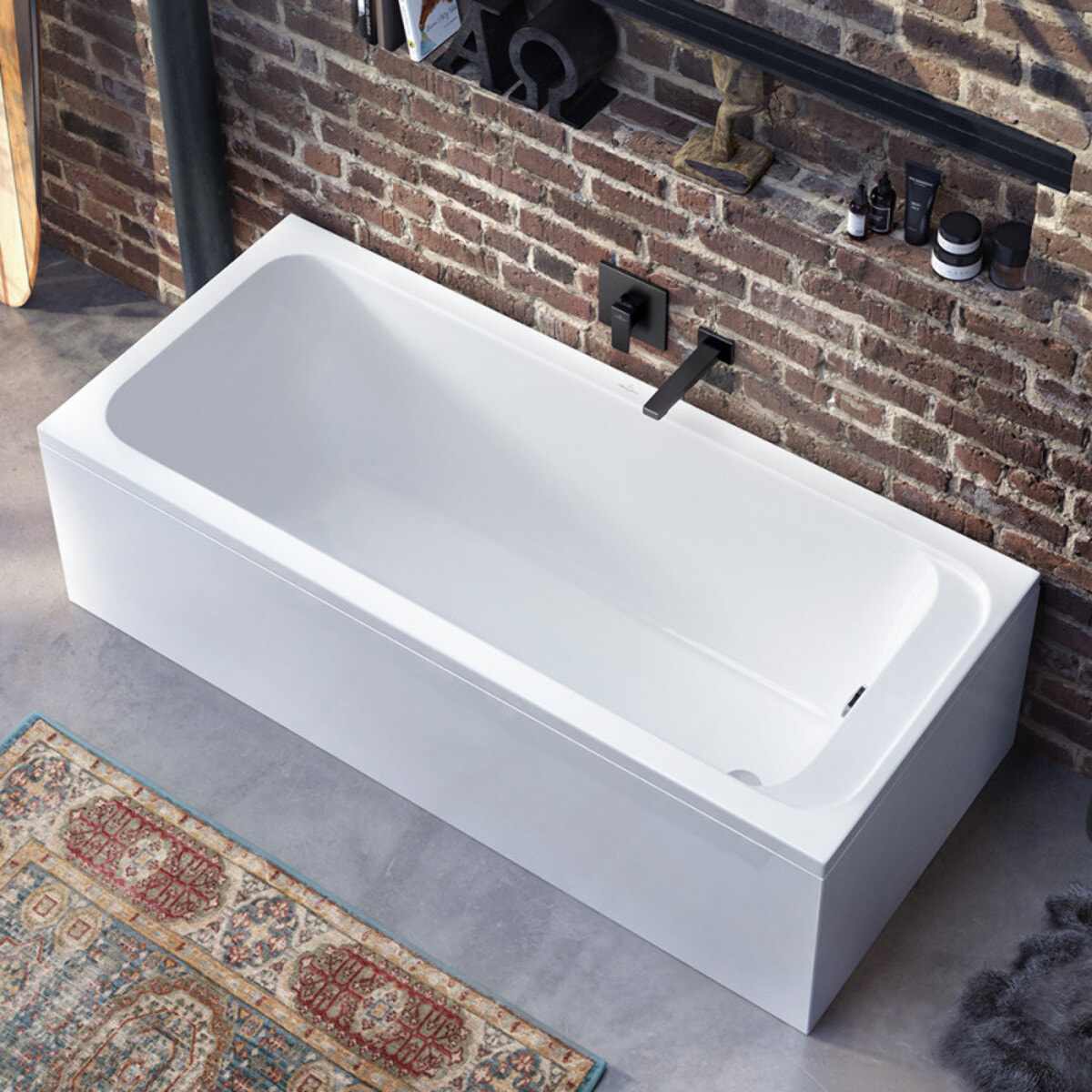 Baignoire droite VILLEROY ET BOCH Architectura acrylique avec pieds