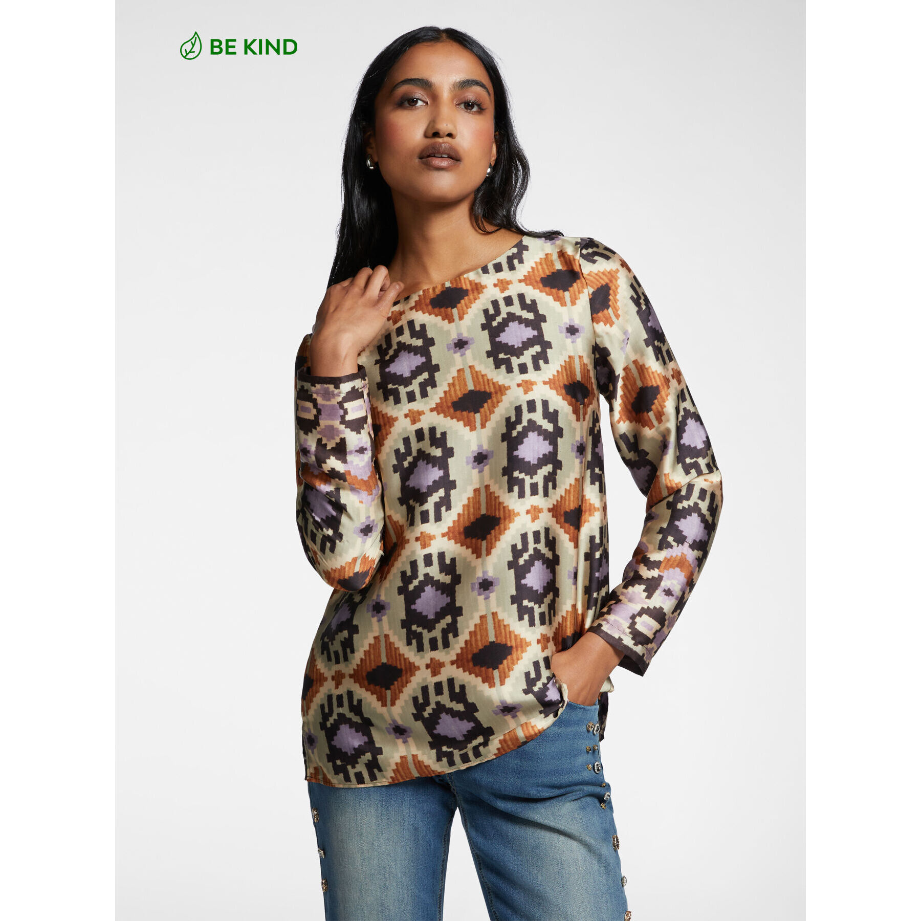 Elena Mirò - Blusa in raso dalla stampa etnica - Beige