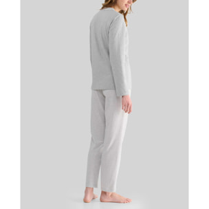 Pijama mujer, vigoré en la parte superior, práctico escote en pico, manga larga y pantalón largom de rayas