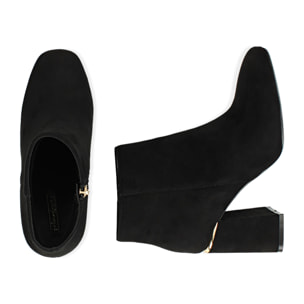 Botines negros de microfibra, tacón 9 cm.