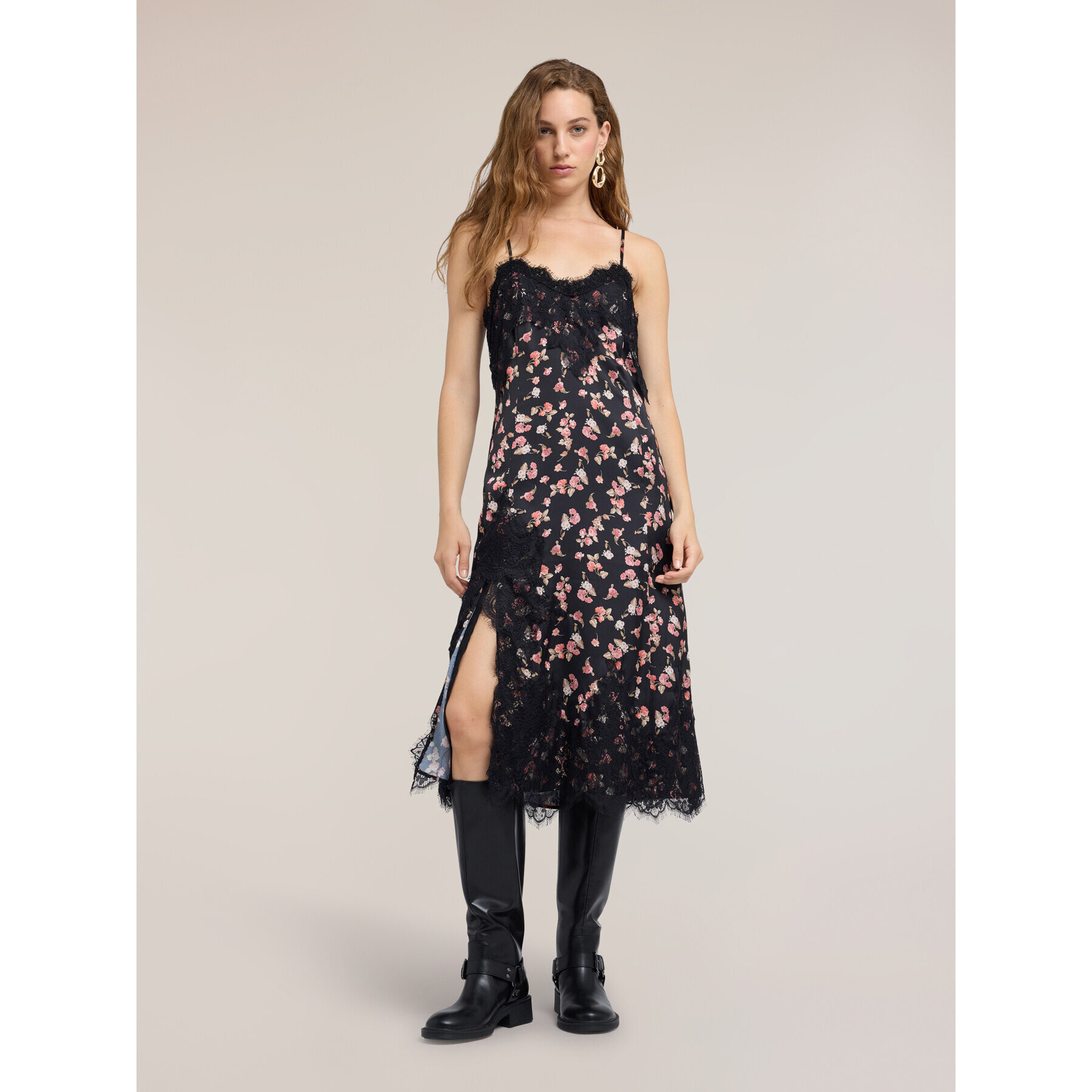 Motivi - Vestido de georgette con estampado floral y encaje - Negro