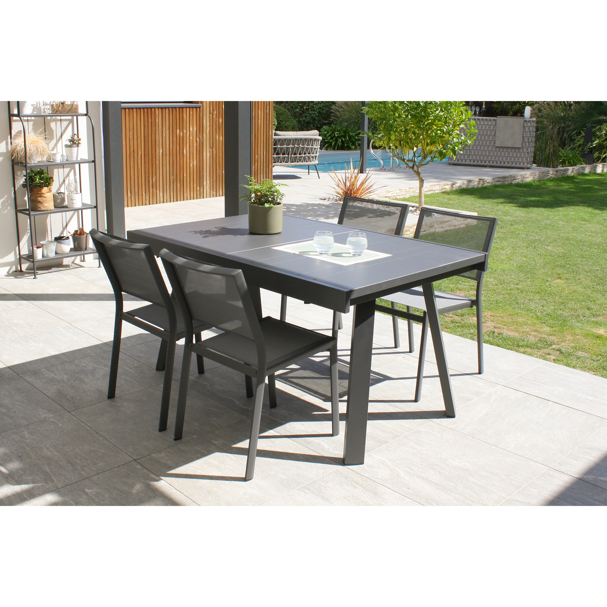 STOCKHOLM - Ensemble repas de jardin 4 places en aluminium gris anthracite