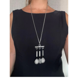 Collar largo Carina de charms vintage en plata 10µ