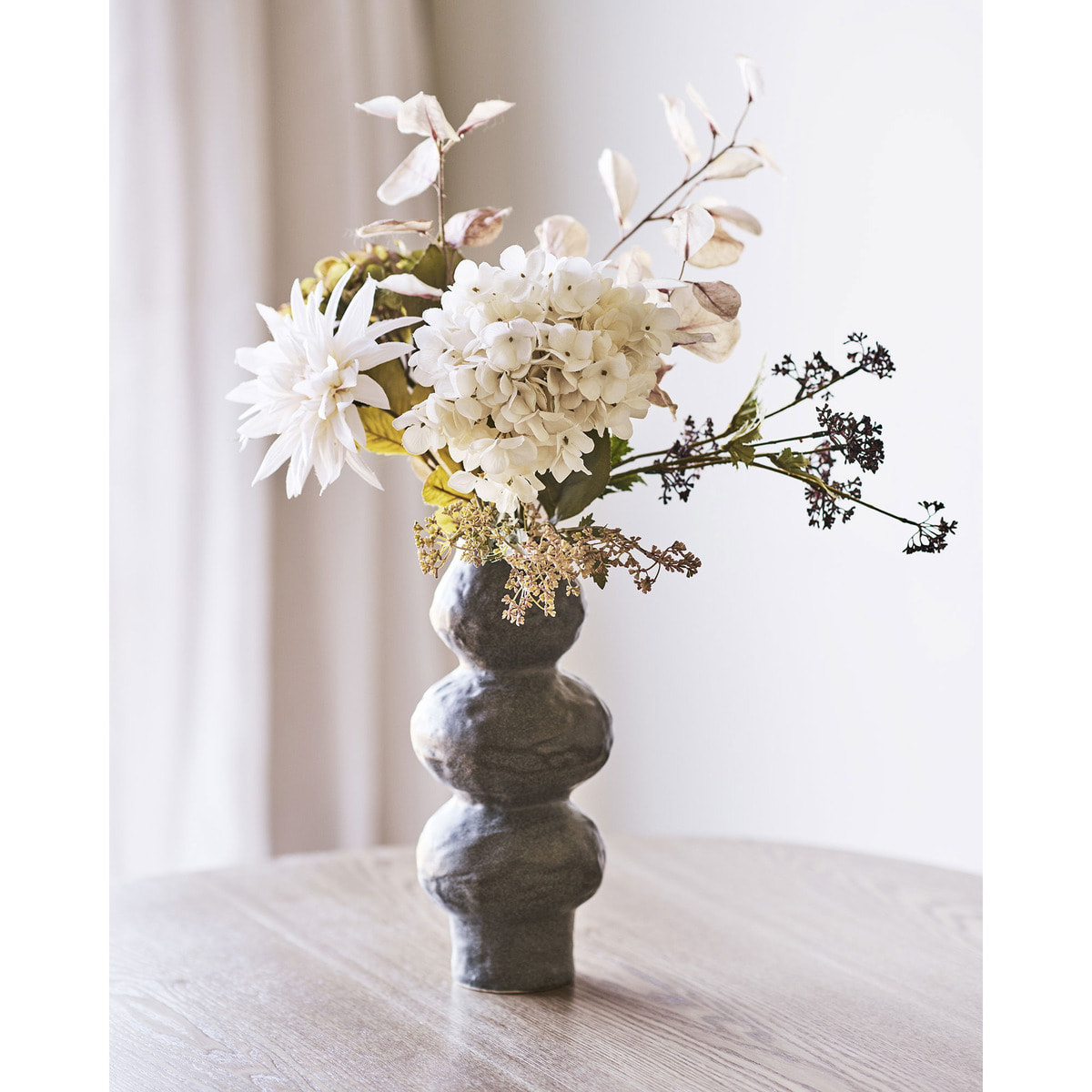 Vaso in ceramica grigio scuro a sfere sovrapposte ø14,5x33,5 cm