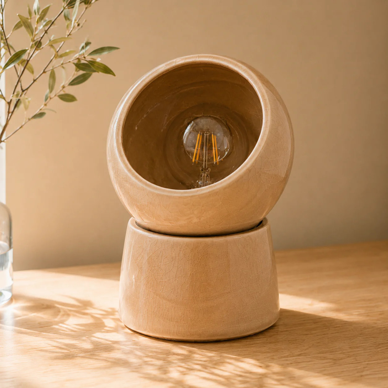 Lampe à poser en céramique beige - Halo