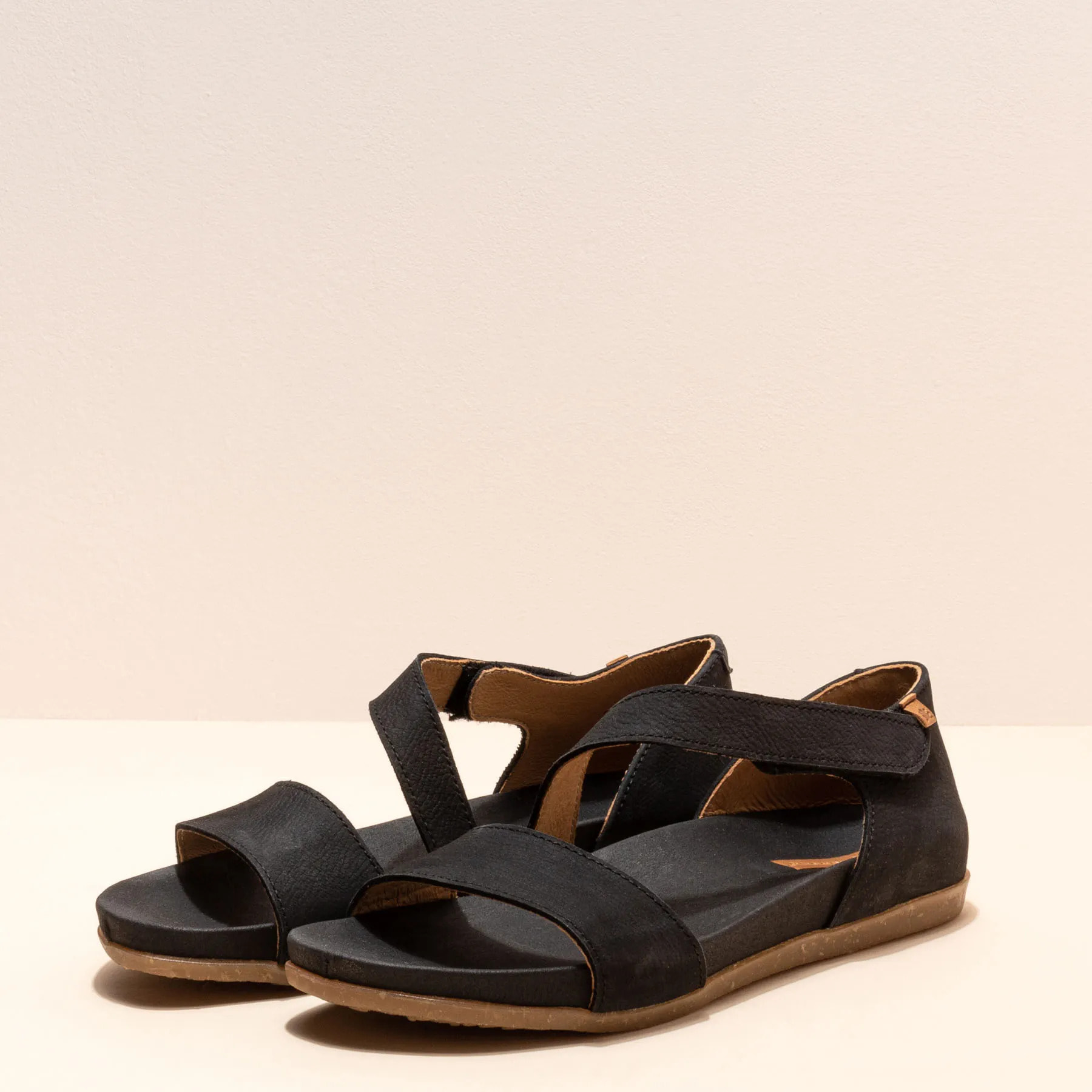 Sandalias N5652 PLEASANT BLACK / ZUMAIA color Black