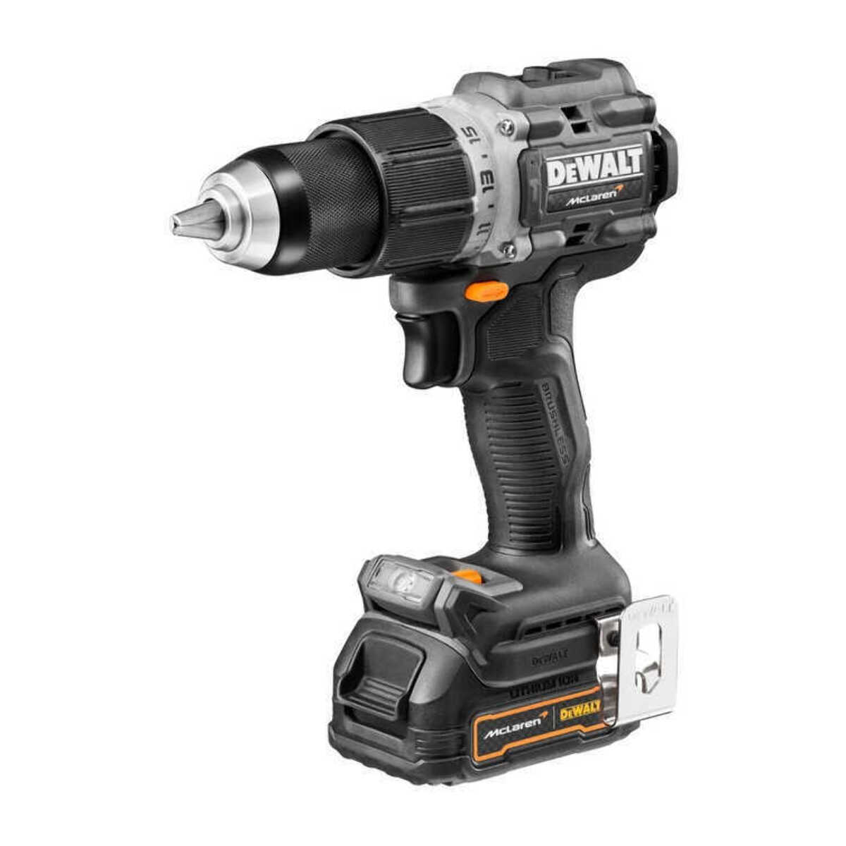 Perceuse à percussion XR 18V édition McLaren - DEWALT - avec 2 batteries 18V 1.7Ah - chargeur - coffret - DCD85ME2GT-QW
