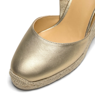 Alpargatas de cuña de mujer Carissa en piel metalizada, abertura en la parte posterior del talón