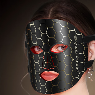 Maschera per il trattamento della pelle leggera. Cura del viso, anti invecchiamento, ringiovanimento della pelle.