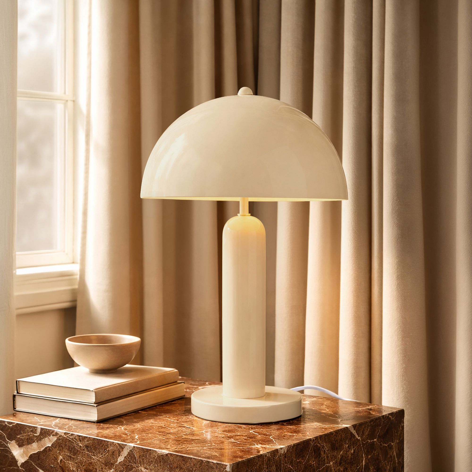 Lampe en métal crème KYRA