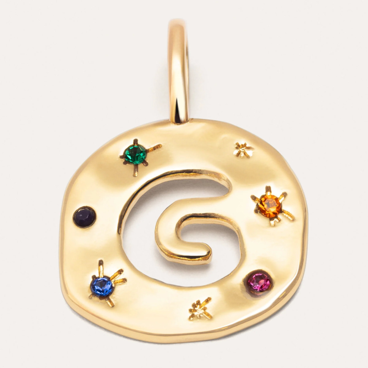 Charm Organic Color Letter Placcato Oro