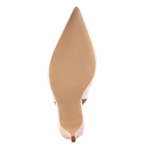 Decolletè bassi in simil pelle verniciata