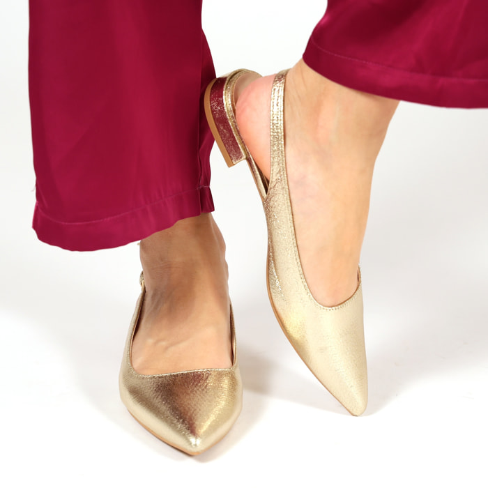 Ballerine slingback in simil pelle verniciata