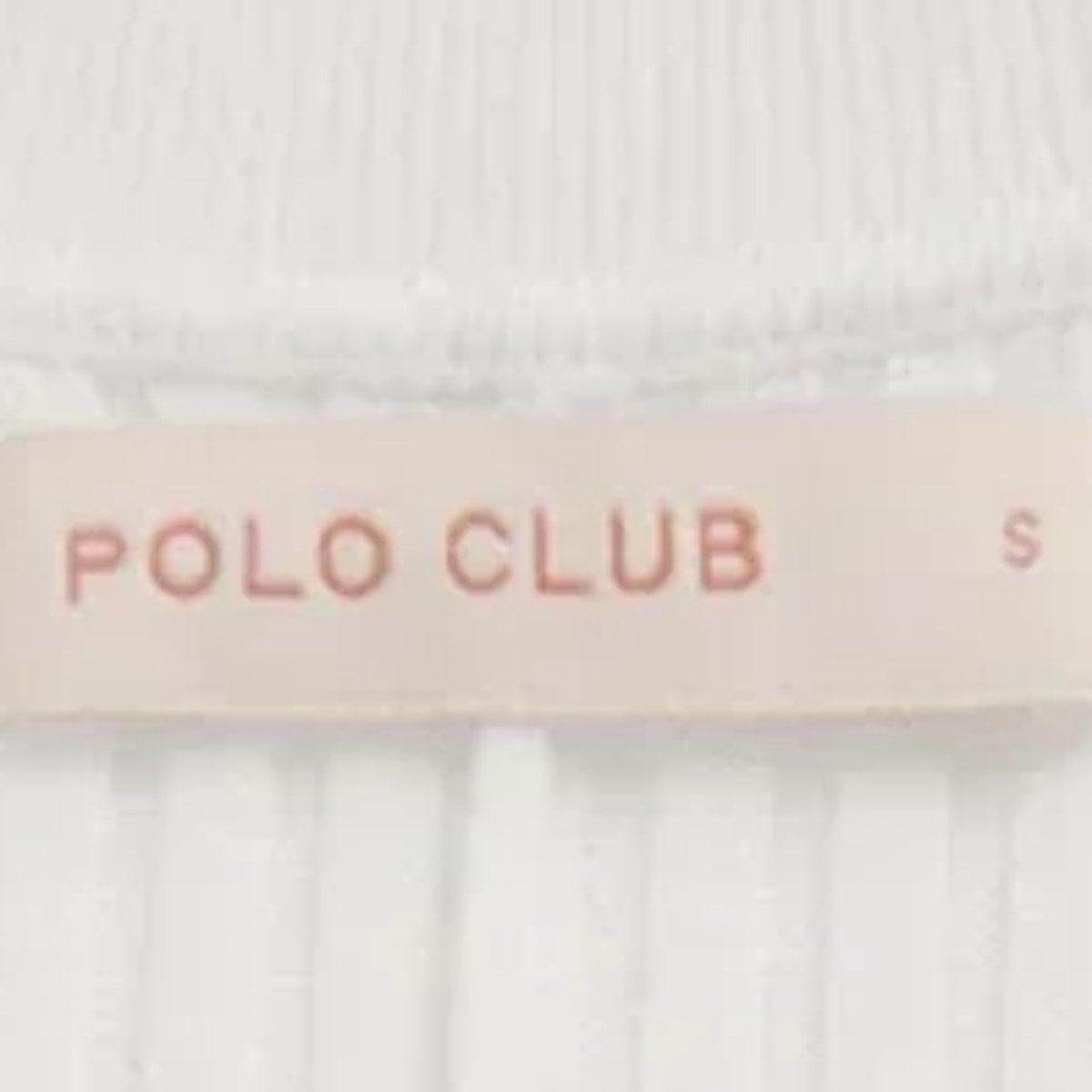 Vestido plisado color crudo sin mangas con logo Polo Club