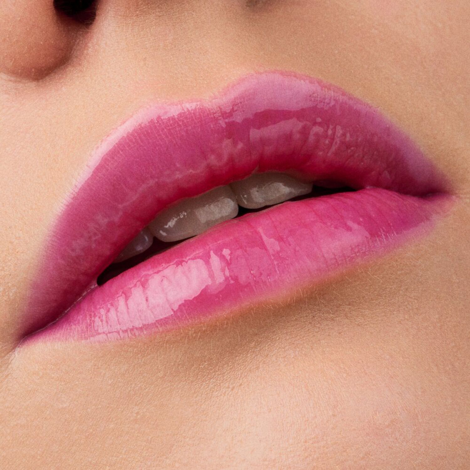 Glossin' Glow Tinted Lip Oil - Huile à Lèvres Hydratante Fini Brillant