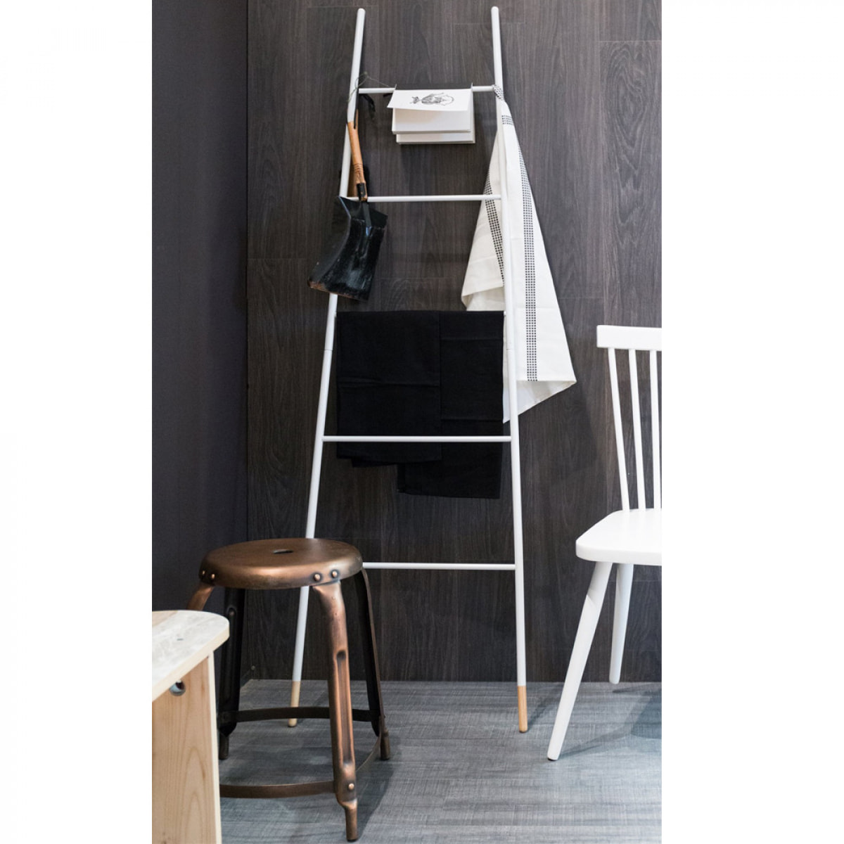 Ladder Rack - Porte-manteaux / magazines : Couleur - Blanc.