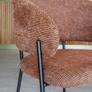 Lot de 2 fauteuils de table en tissu terracotta et pieds en métal noir EROS
