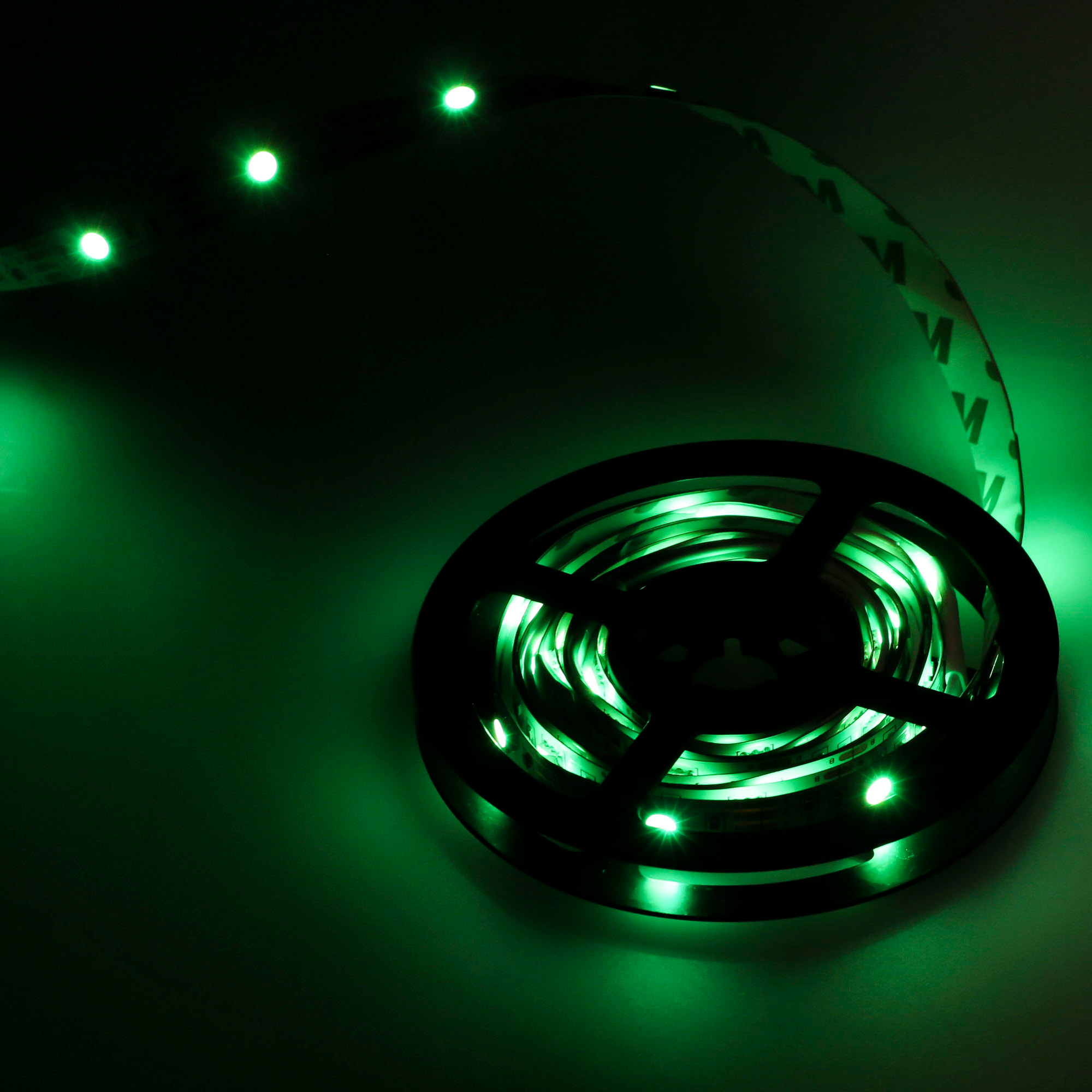 Forlight Tira LED RGB de 5m 12W con control ON-OFF y protección IP20 para uso interior