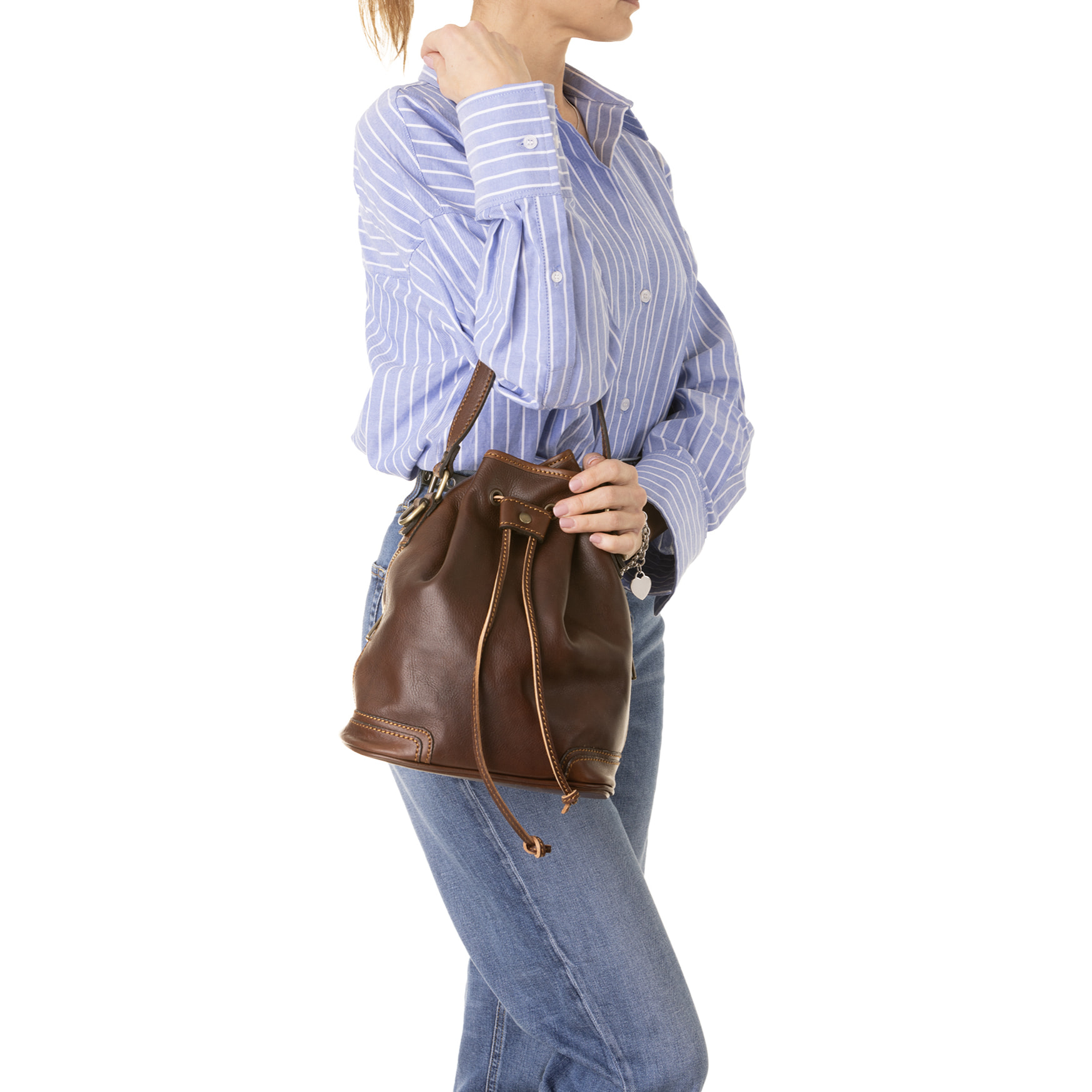 Borsa a secchiello  unisex In Vera pelle Made in Italy 24x30x16 cm