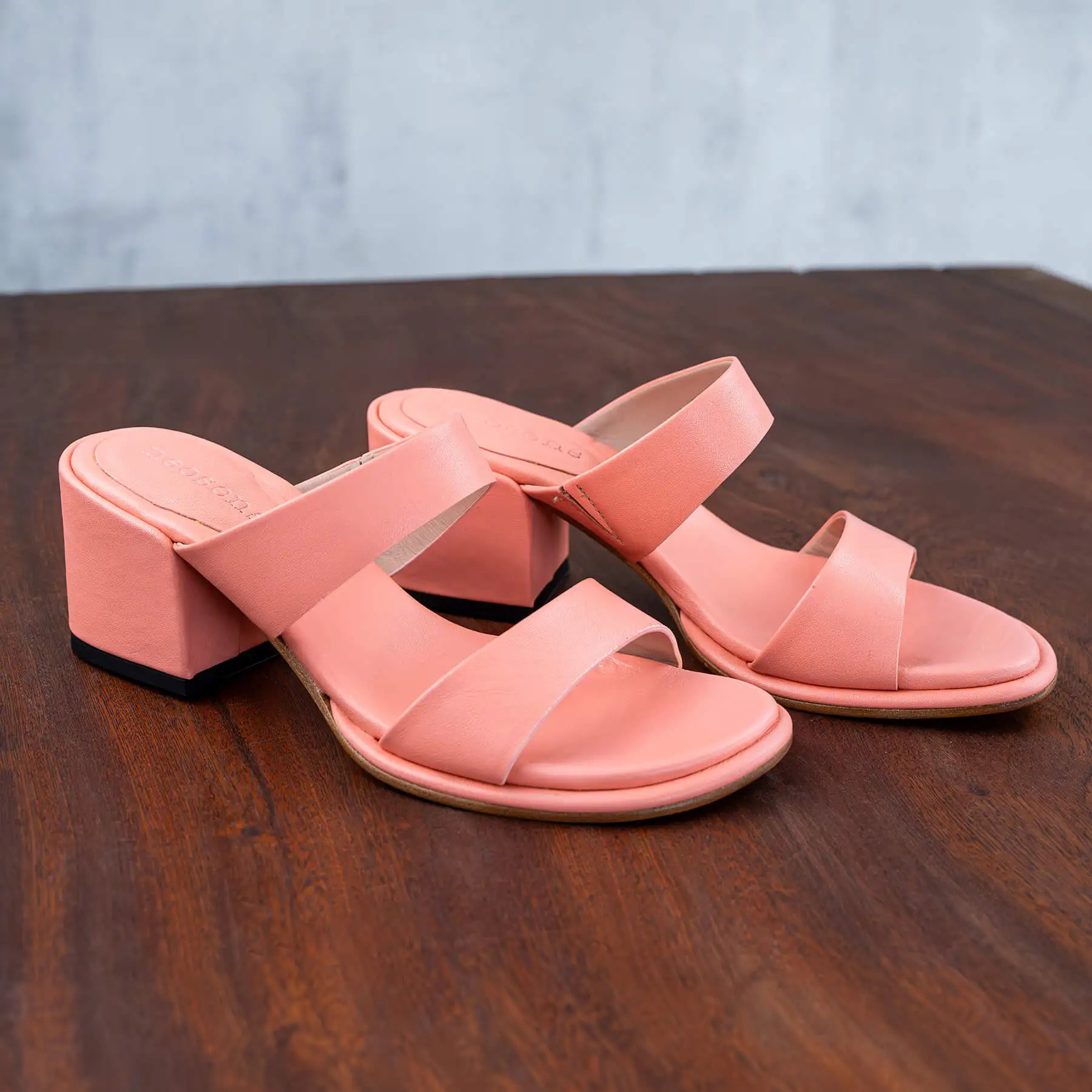 Sandalias con tacón S3174 NAPPA PASTEL GREEN/ FABER color Pastel green