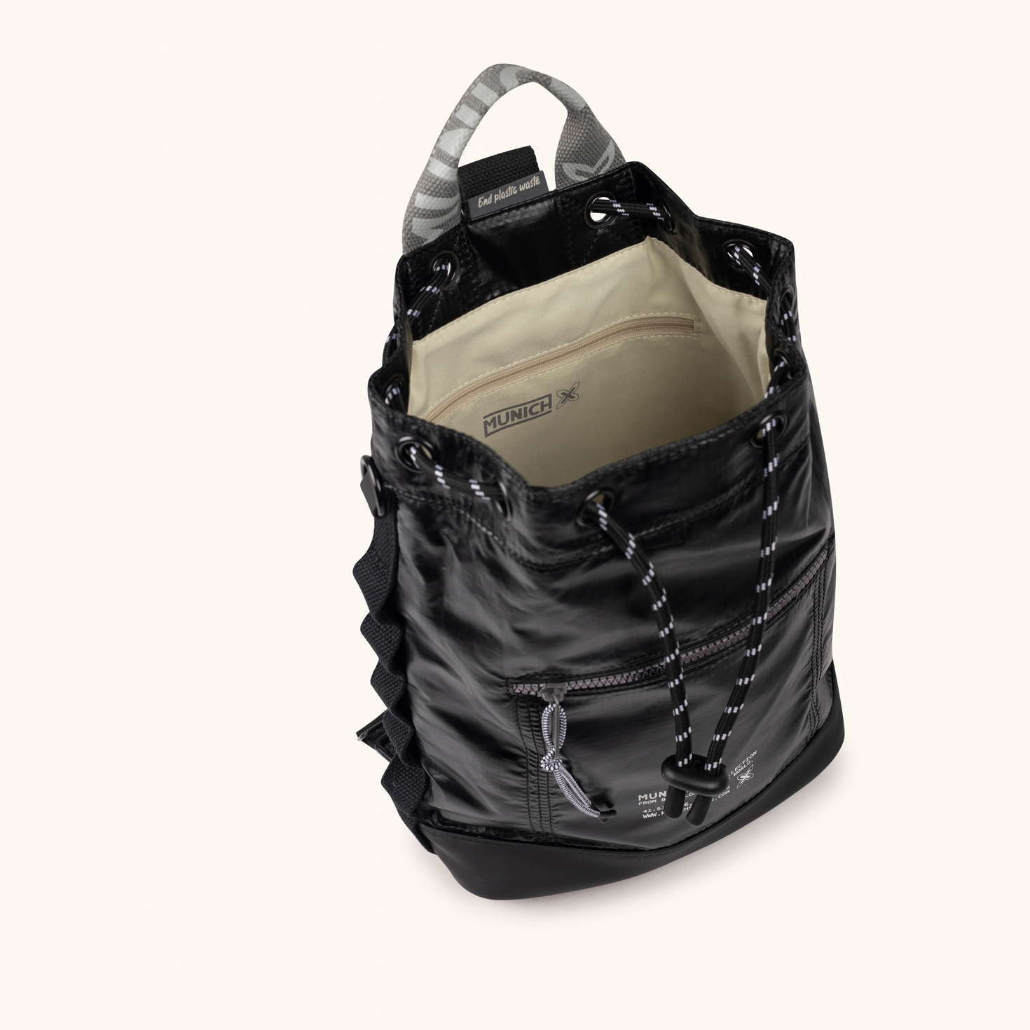 Mochila Saco Adaptable en Poliamida Reciclada DEEP RECYCLED DRAWSTRING BACKPACK BLACK