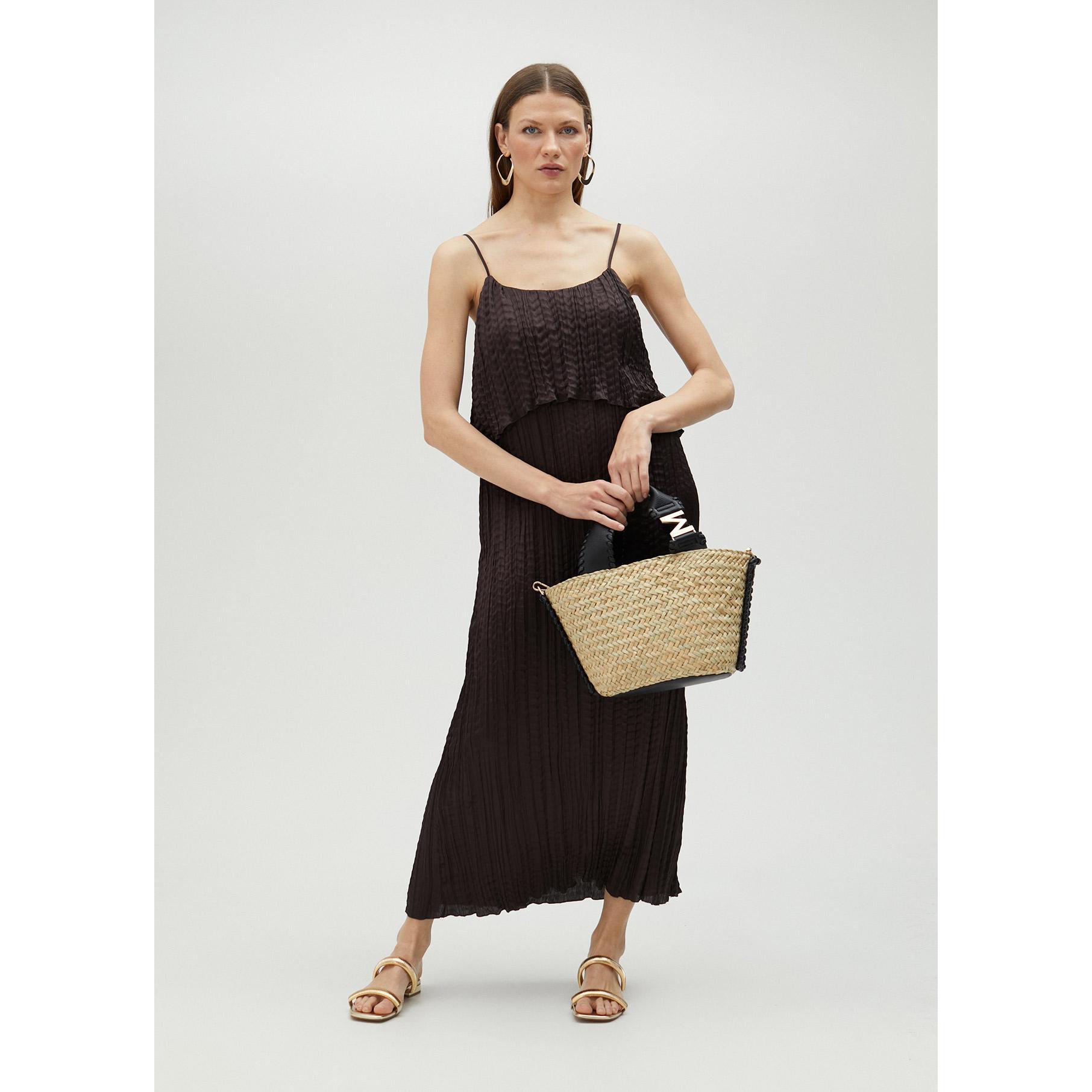 Vestito midi con volant