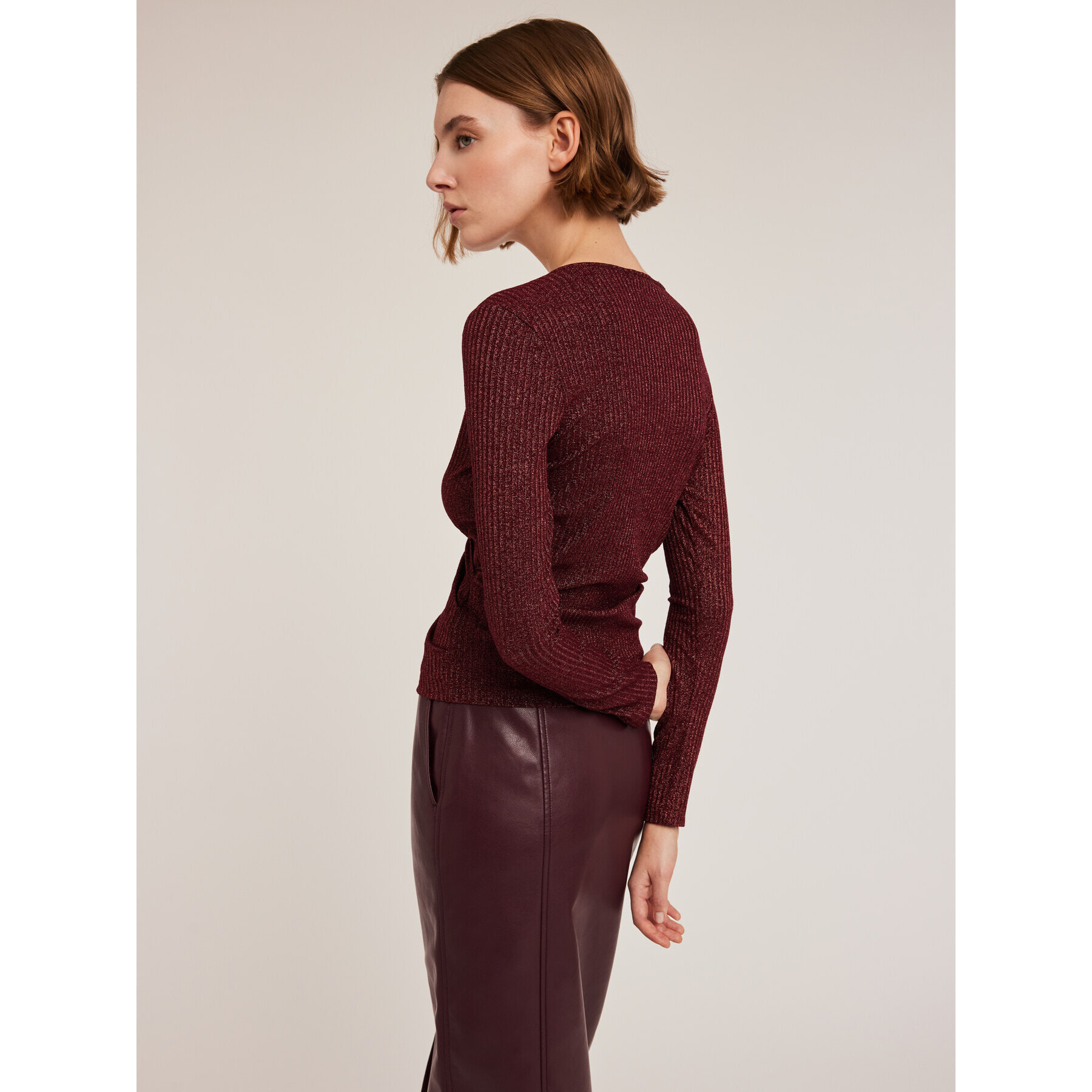 Motivi - Maglia ad incrocio a coste lurex - Bordeaux