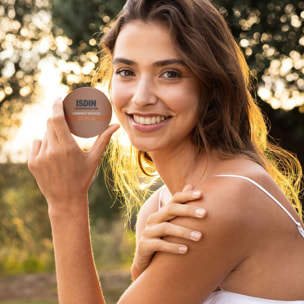 Fotoprotector SPF 50 - Protection Solaire Compacte