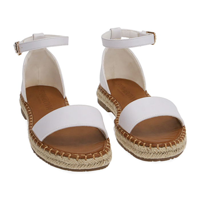 Sandalias con suela de paja blanca