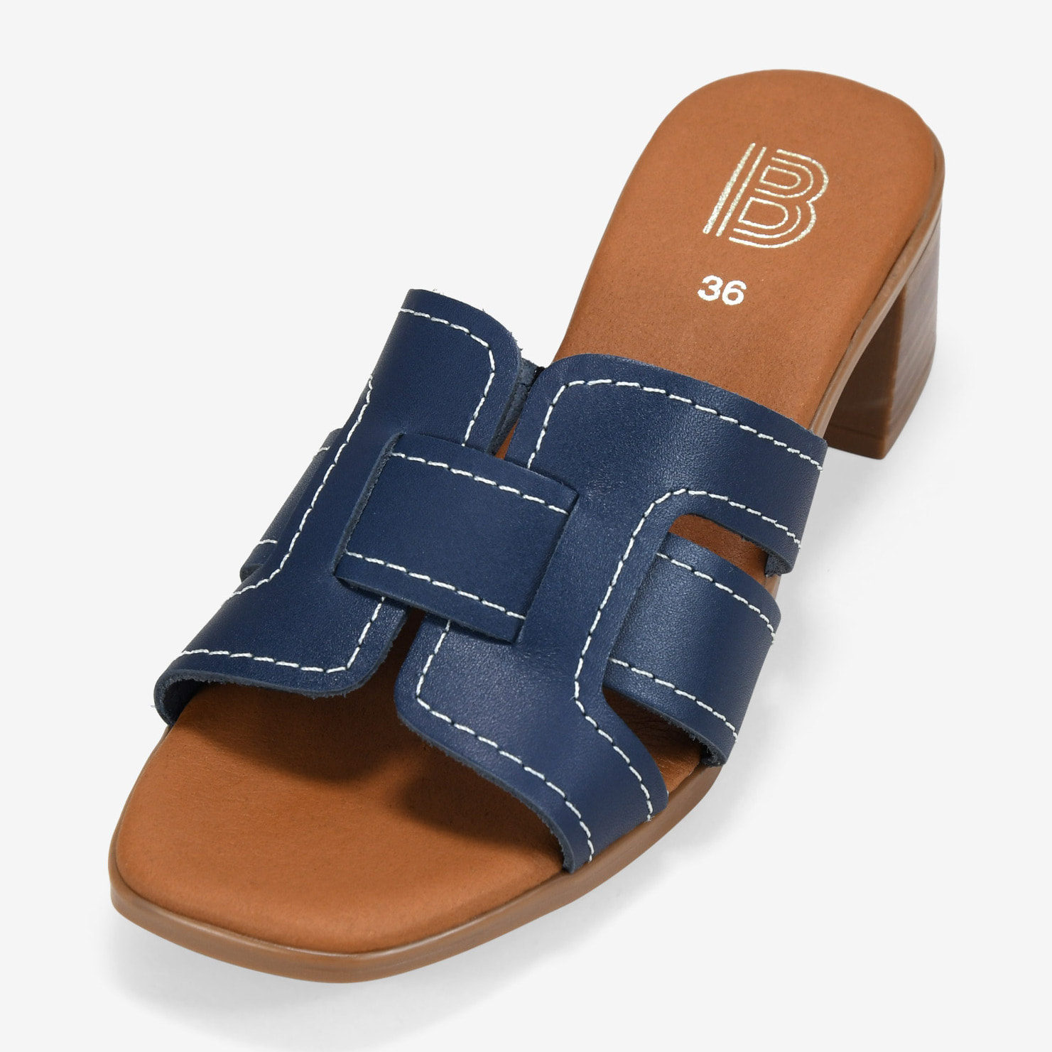 Sandalias destalonadas azules en piel con tacón