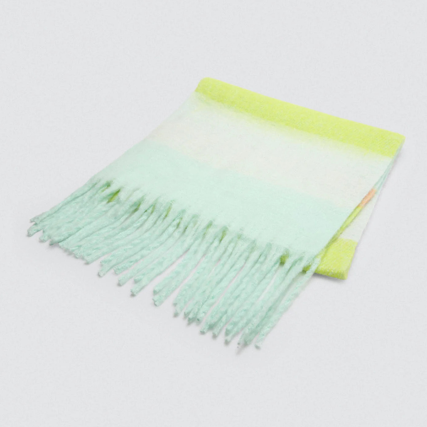 Sciarpa a righe colorate