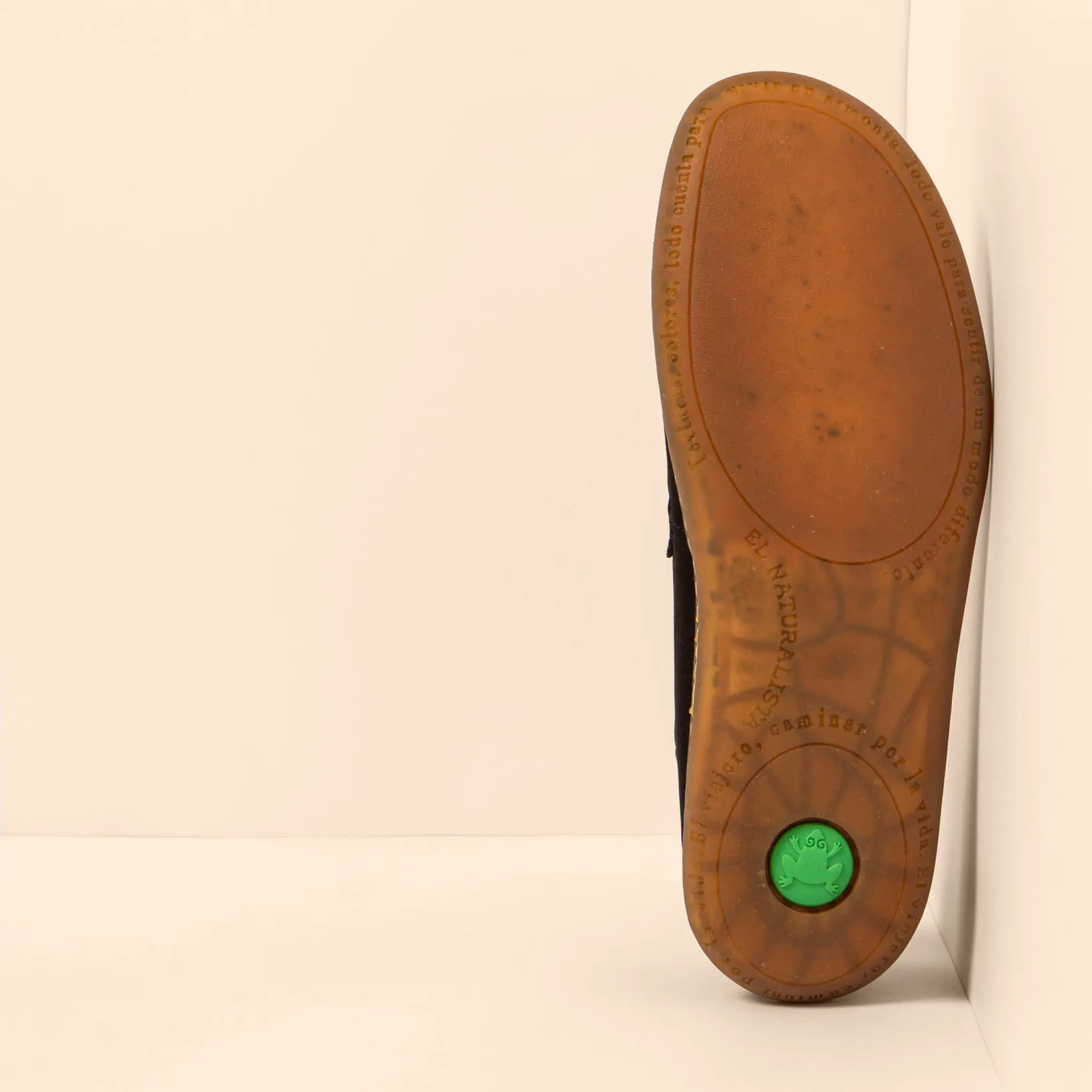 Zapatos N5294 NOBUCK LAVADO BLACK/EL VIAJERO color Black