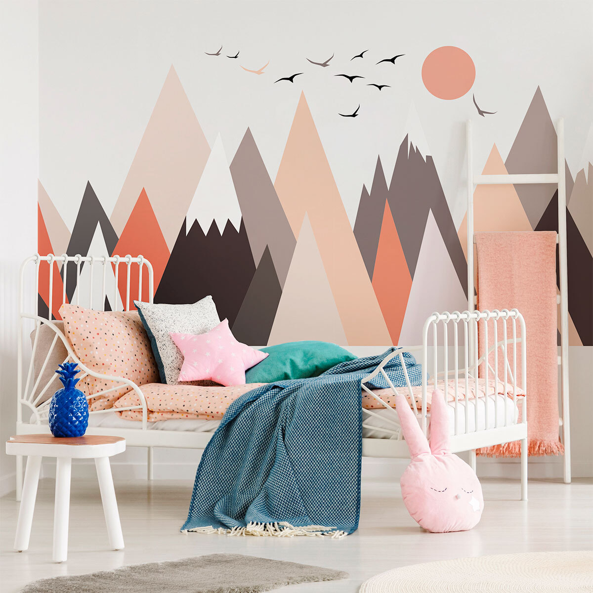 Stickers muraux enfants - Décoration chambre bébé - Autocollant Sticker mural géant enfant montagnes scandinaves FRANSIKA