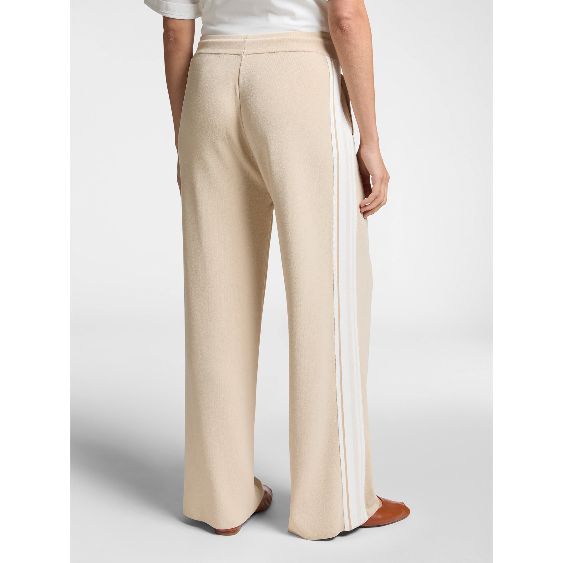 Elena Mirò - Pantaloni in maglia con bordi a righe - Beige